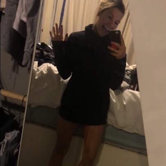 Lululemon sweatshirt - Picture 5 of 5